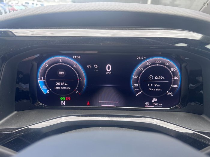 2025 Volkswagen Multivan TDI360 Life