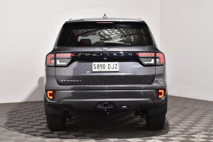 2025 Ford Everest Platinum