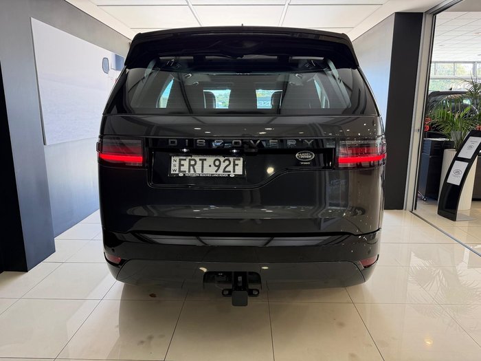 2021 Land Rover Discovery P360 R-Dynamic SE