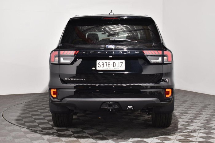 2025 Ford Everest Platinum