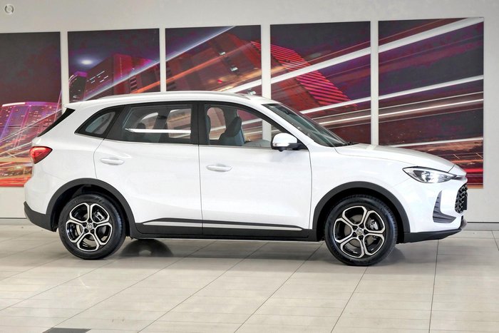 2025 MG ZS Essence ZS32 MY25 Dover White