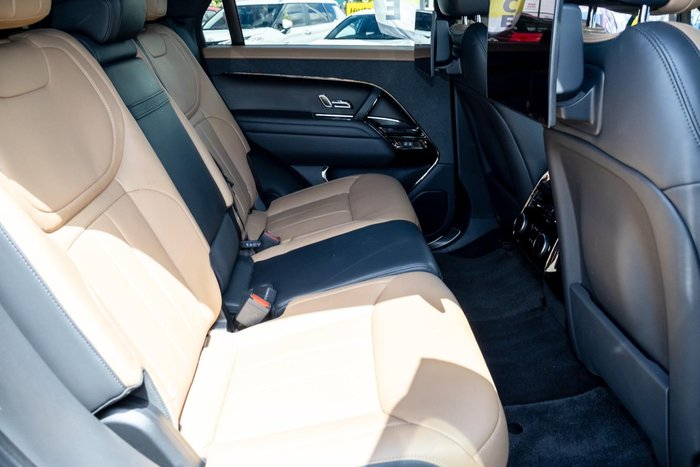 2023 Land Rover Range Rover Sport D350 Autobiography