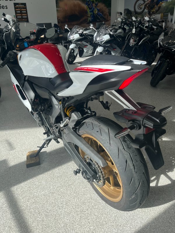 2022 Yamaha YZF-R7 LAM 60TH ANNIIV SPORTS WHITE