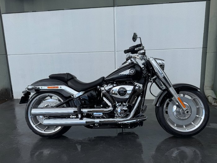 2025 Harley-davidson FLFB FAT BOY (117) Vivid Black