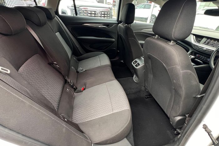 2019 Holden Commodore LT