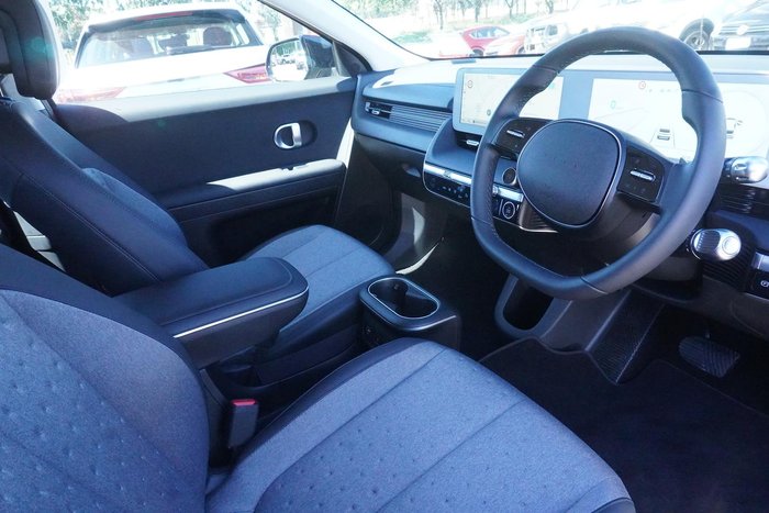 2023 Hyundai IONIQ 5 Essential