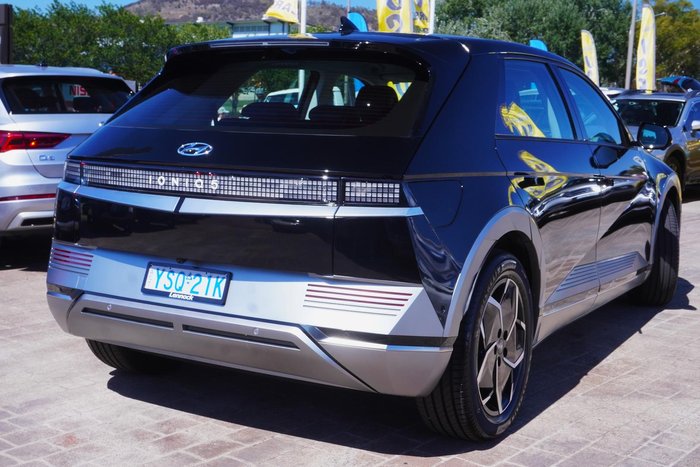 2023 Hyundai IONIQ 5 Essential