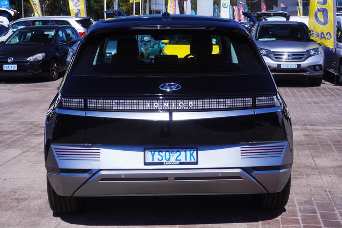 2023 Hyundai IONIQ 5 Essential