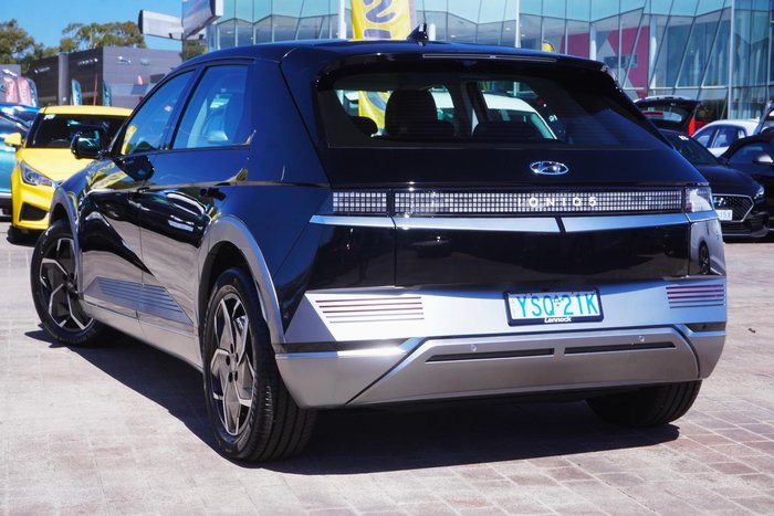 2023 Hyundai IONIQ 5 Essential