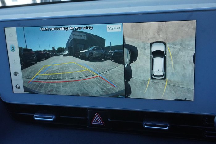 2023 Hyundai IONIQ 5 Essential