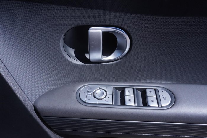 2023 Hyundai IONIQ 5 Essential