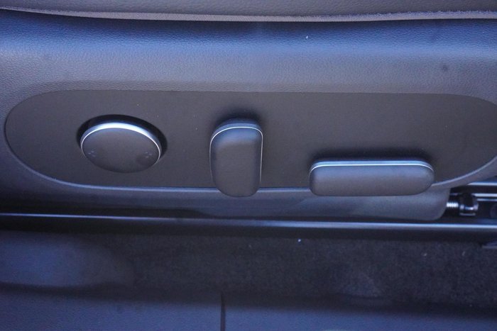 2023 Hyundai IONIQ 5 Essential