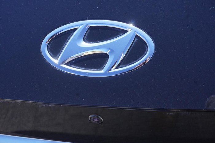 2023 Hyundai IONIQ 5 Essential