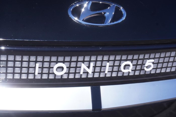 2023 Hyundai IONIQ 5 Essential