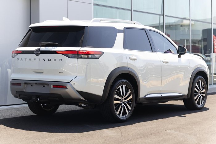2023 Nissan Pathfinder Ti-L