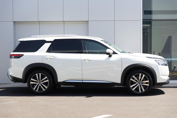 2023 Nissan Pathfinder Ti-L