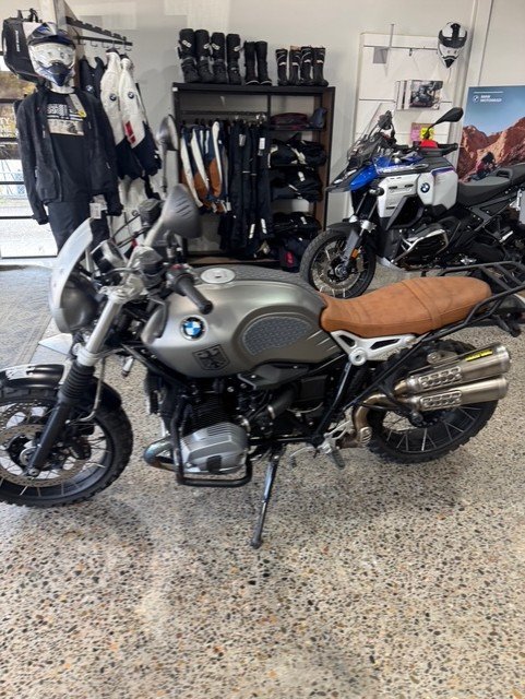 2017 BMW Motorrad R1200 R NINE T SCRAMBLER