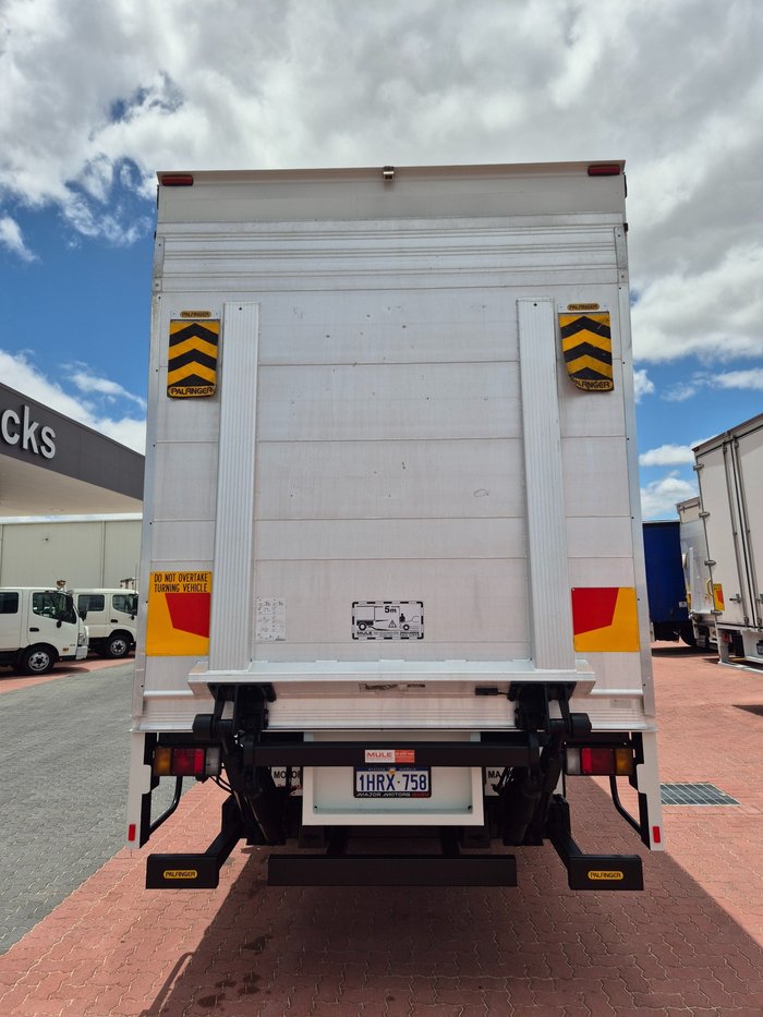 2021 Isuzu Trucks FVL 240-300 AUTO 14 Pallet Tautliner/Lift