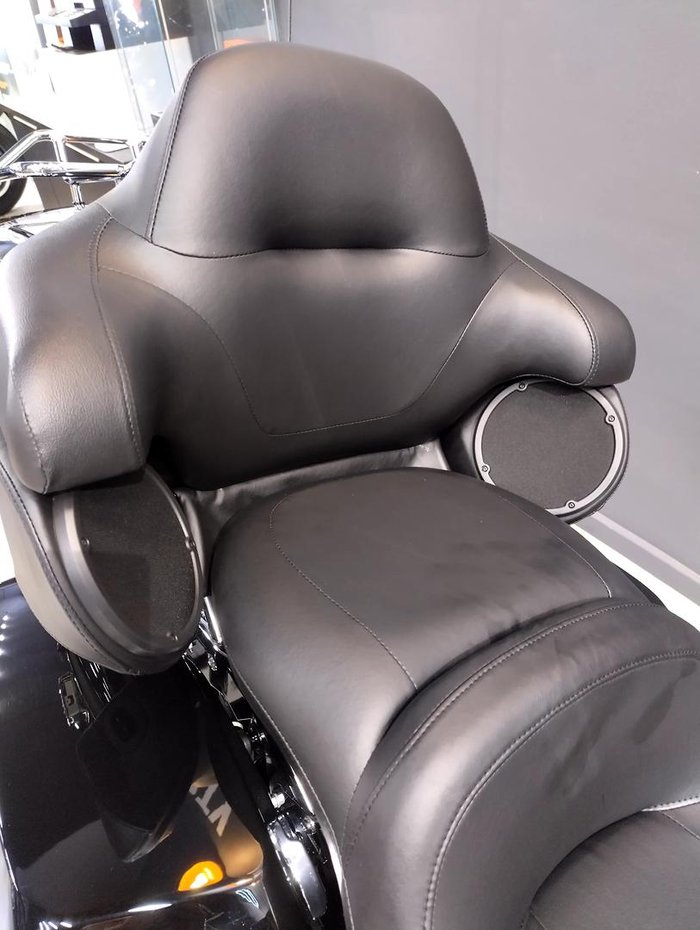 2020 Harley-Davidson Ultra Limited 114 (FLHTK) Touring Black