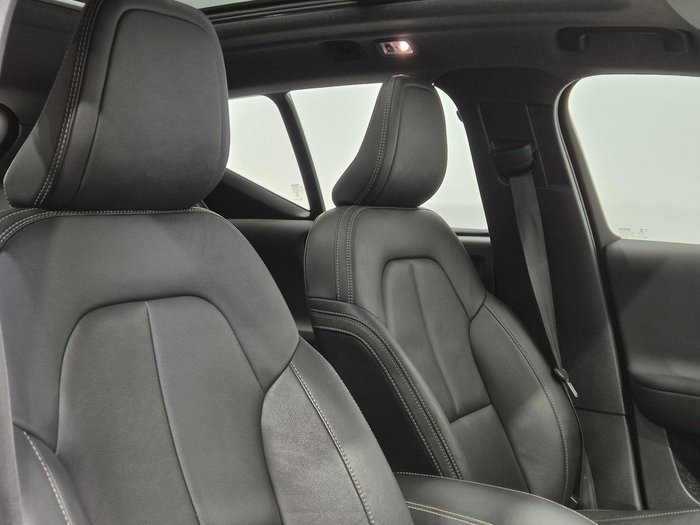 2020 Volvo XC40 Recharge Plug-In Hybrid MY21 Fusion Red