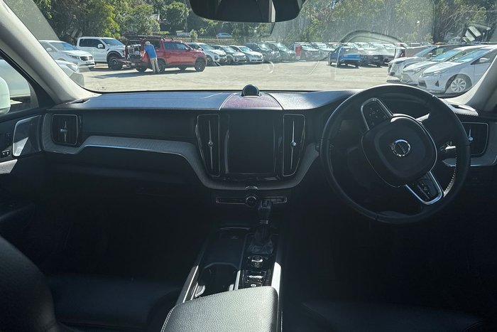 2020 Volvo XC60 T5 Inscription