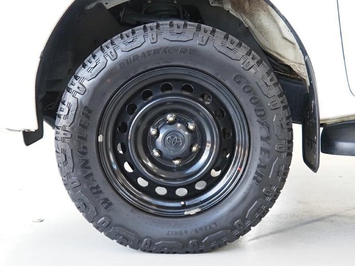 2020 Toyota Hilux SR