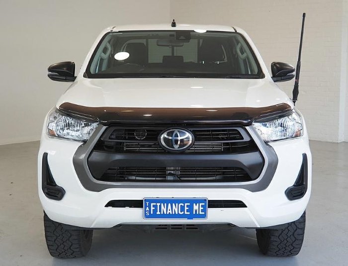 2020 Toyota Hilux SR