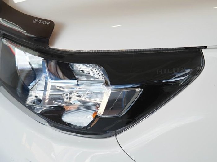 2020 Toyota Hilux SR