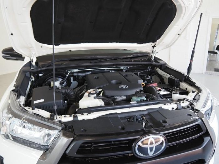 2020 Toyota Hilux SR