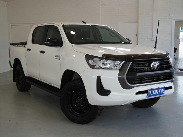2020 Toyota Hilux SR