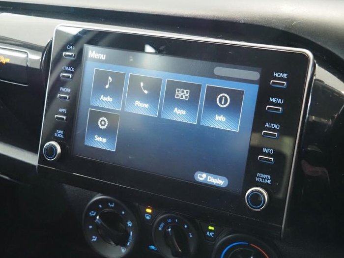 2020 Toyota Hilux SR