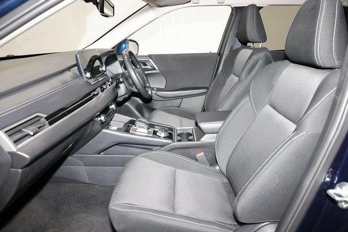 2024 Mitsubishi Outlander LS