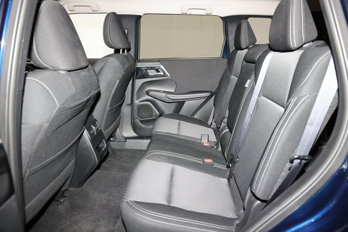 2024 Mitsubishi Outlander LS