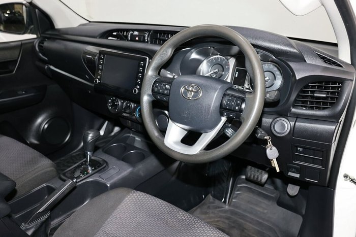 2022 Toyota Hilux Workmate