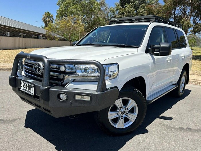 2017 Toyota Landcruiser GXL