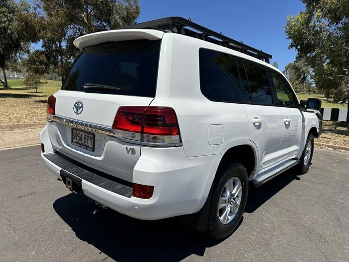 2017 Toyota Landcruiser GXL