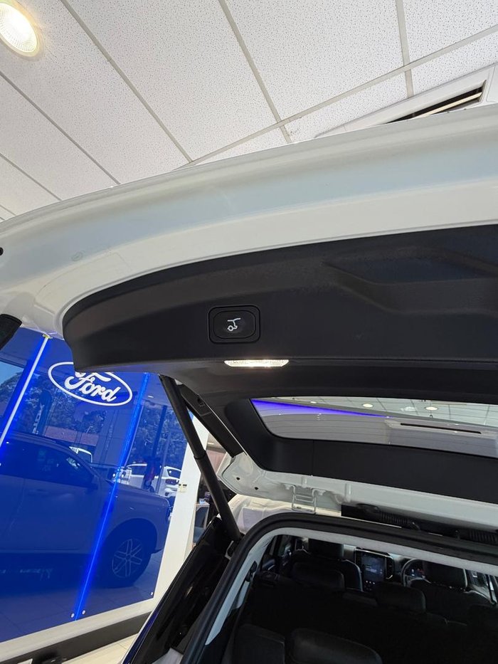 2025 Ford Everest Trend