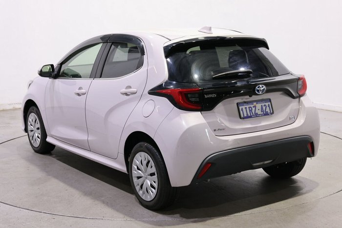 2020 Toyota Yaris ZR Hybrid