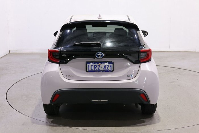 2020 Toyota Yaris ZR Hybrid
