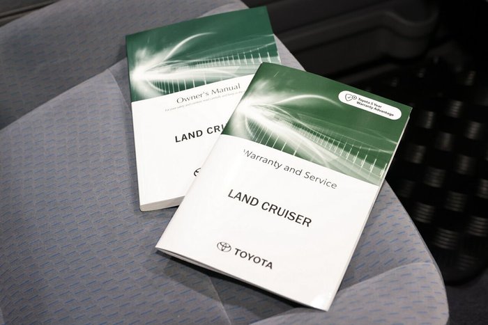 2025 Toyota Landcruiser GXL