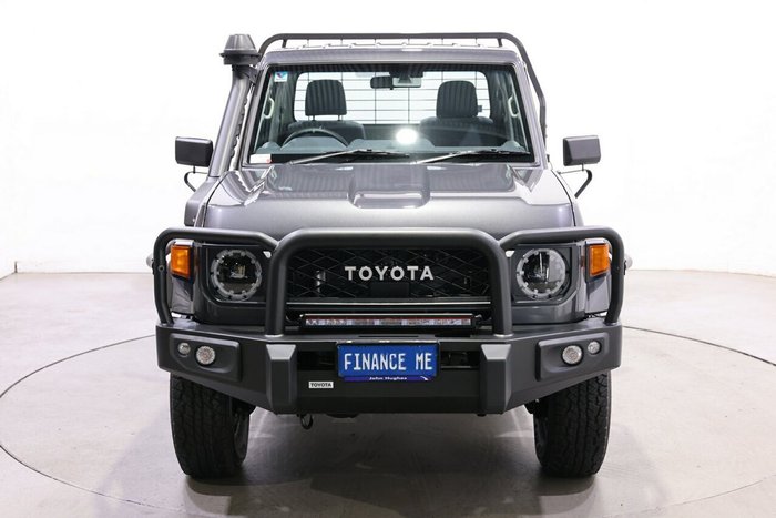 2025 Toyota Landcruiser GXL