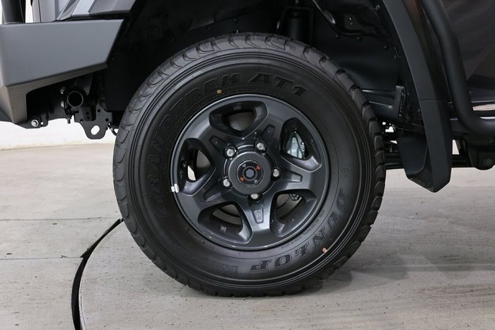 2025 Toyota Landcruiser GXL