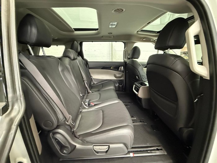 2026 Kia Carnival GT-Line