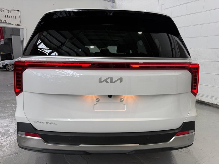 2026 Kia Carnival GT-Line