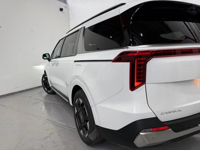 2026 Kia Carnival GT-Line