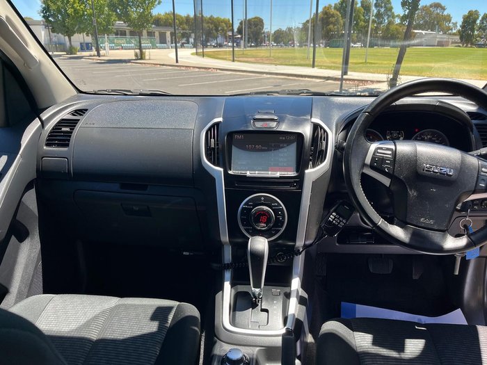 2017 Isuzu D-MAX LS-U