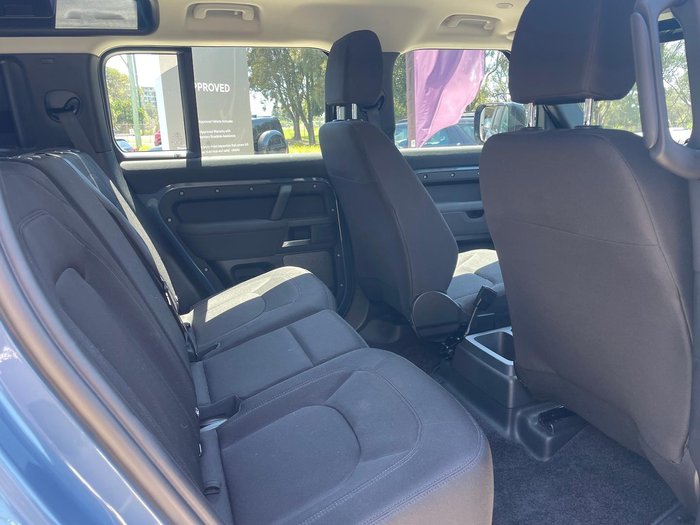 2023 Land Rover Defender 110 P300