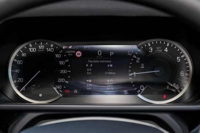 2023 Land Rover Defender 110 P300