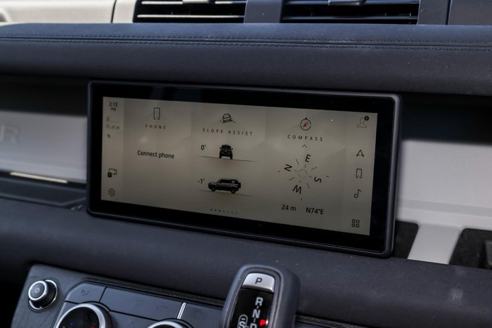 2023 Land Rover Defender 110 P300