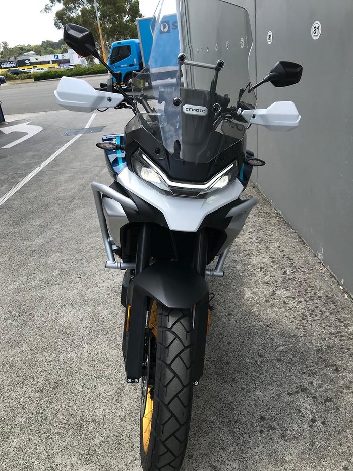 2025 CFMOTO 700MT